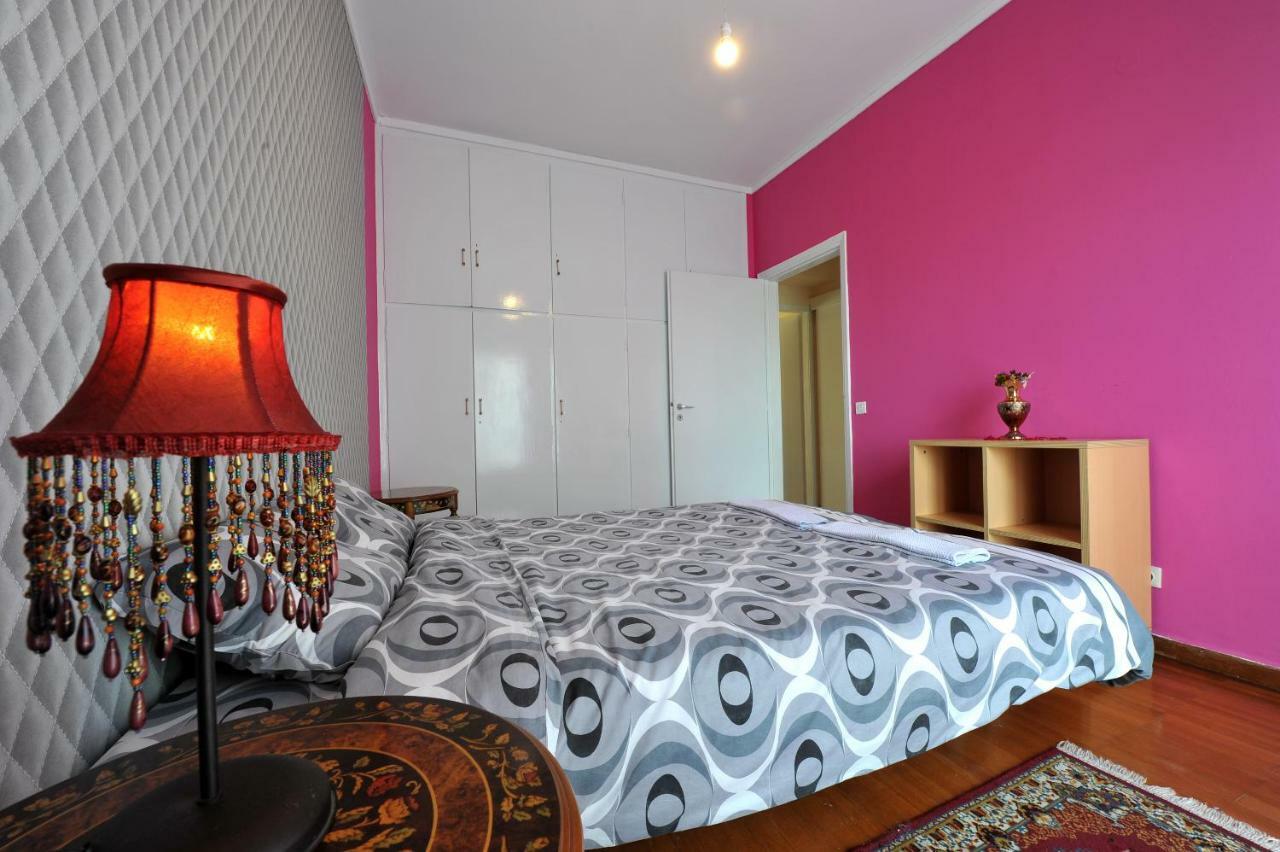 Apartment Near Stavros Niarchos Park & Acropolis Aten Exteriör bild
